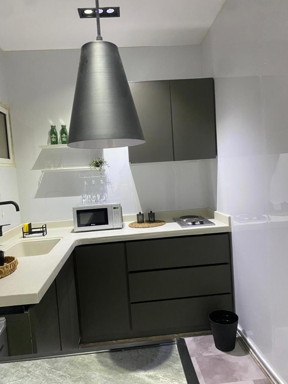 Apartment عملية في حطين بغرفة وصالة *