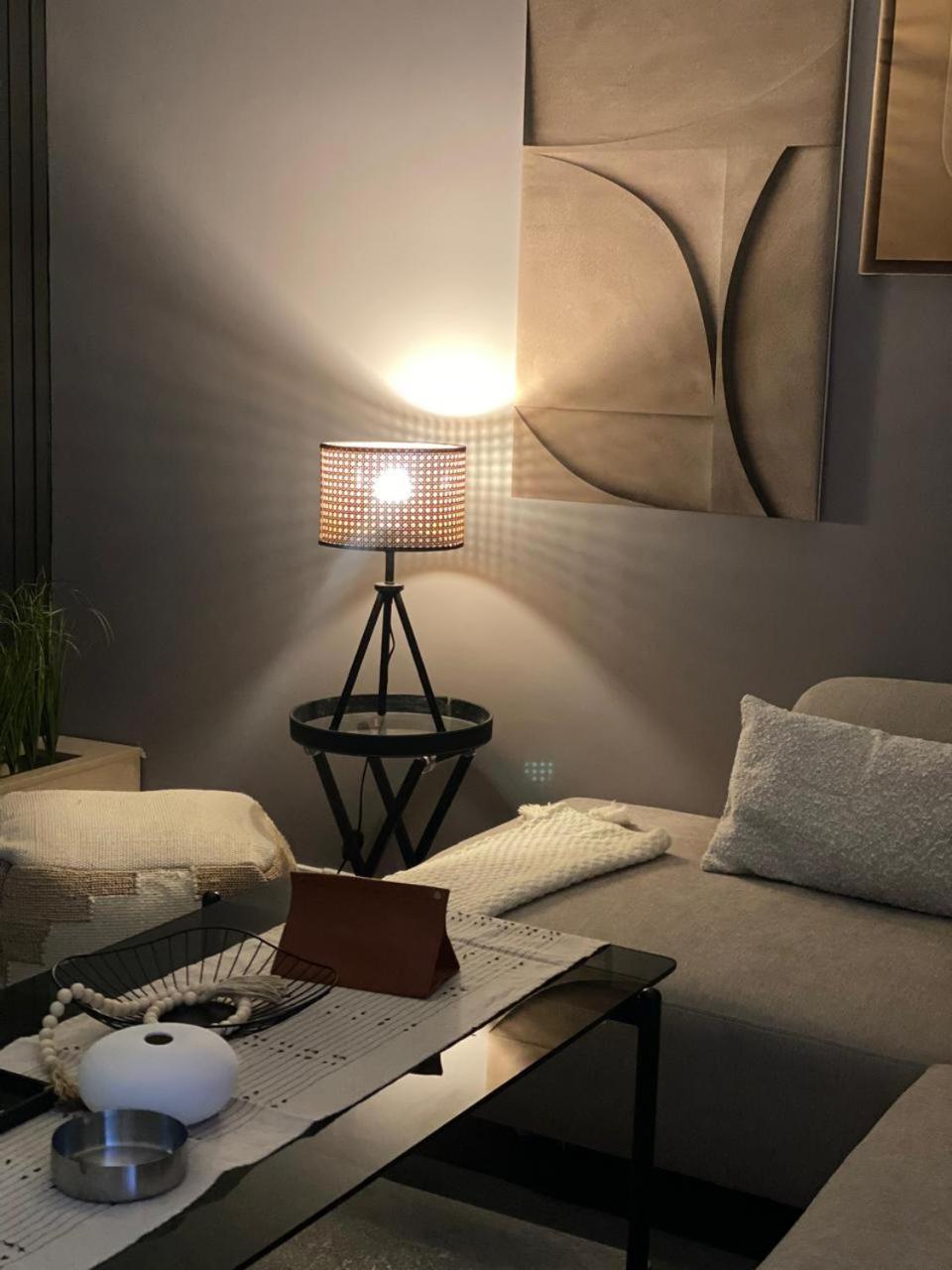 Apartment عملية في حطين بغرفة وصالة Riyadh